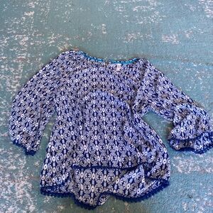Xhilaration Navy and White Patterned Blouse